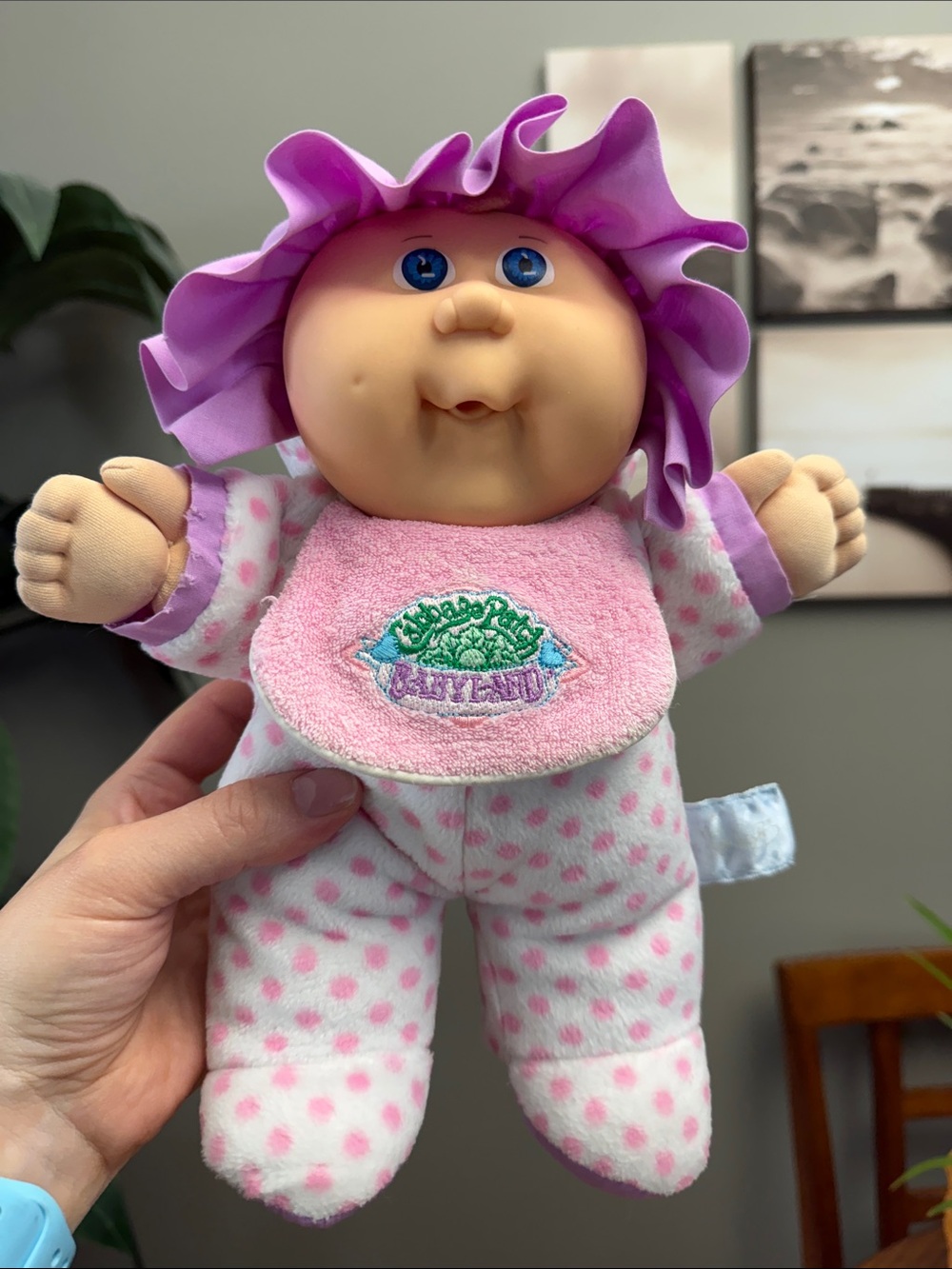 Vintage 1988 Hasbro Rattle Baby Doll Ruffle Hat Cabbage Patch Babyland